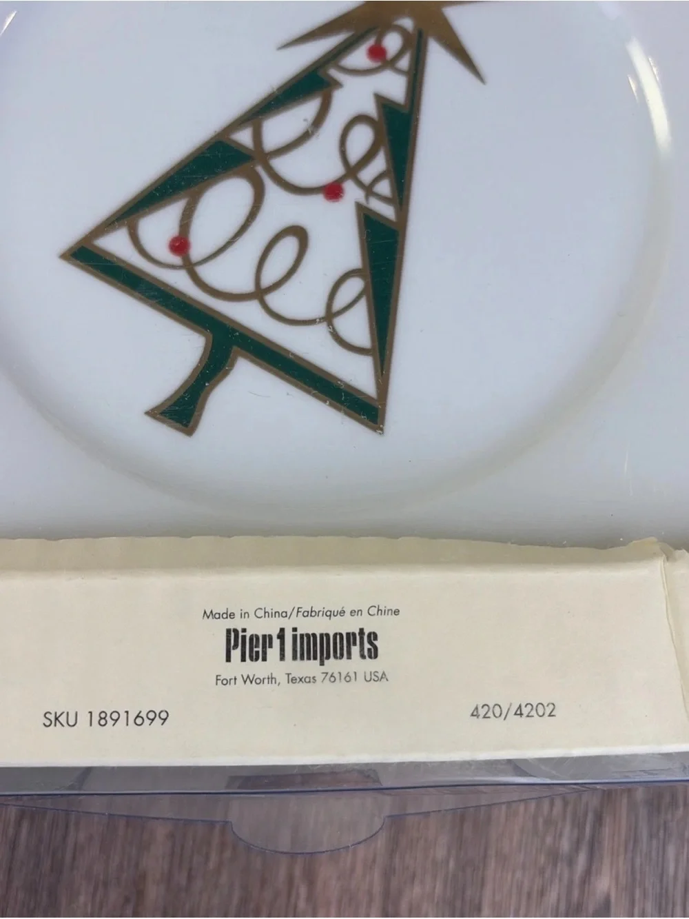 Set of 4 Pier 1 Green & Red 7